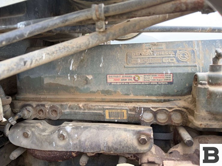 freightliner-tank-truck---non-running-truck-image-17