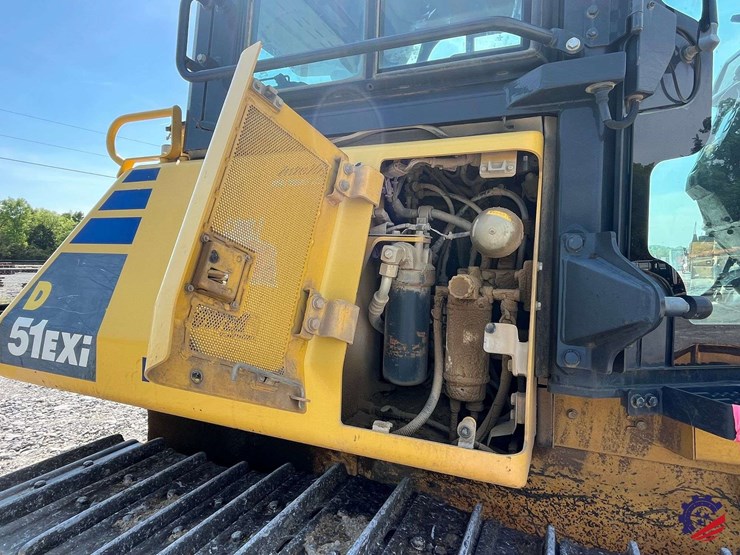 2018-komatsu-d51exi-24-image-47