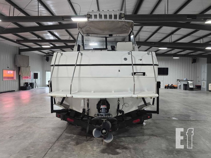 trailer-mounted-boat-image-8