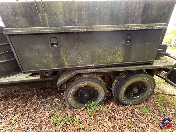 fuel-&-lube-truck-image-25