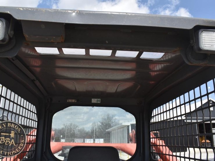 2019-kubota-svl95-2s-image-39