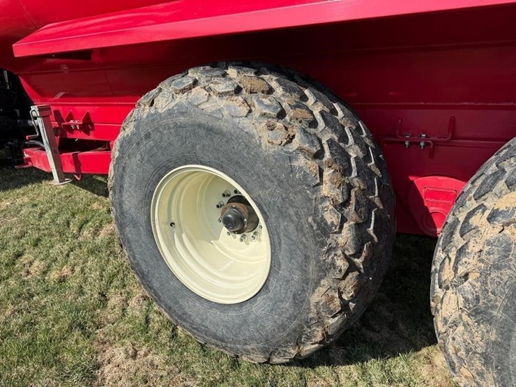 2023-valmetal-auto-trac-5600-gallon-manure-tanker-image-21