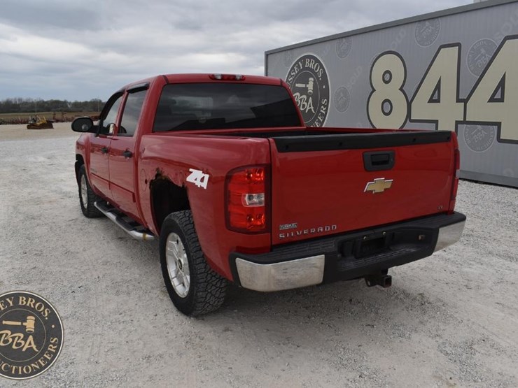 2009-chevrolet-silverado-1500-lt-image-6
