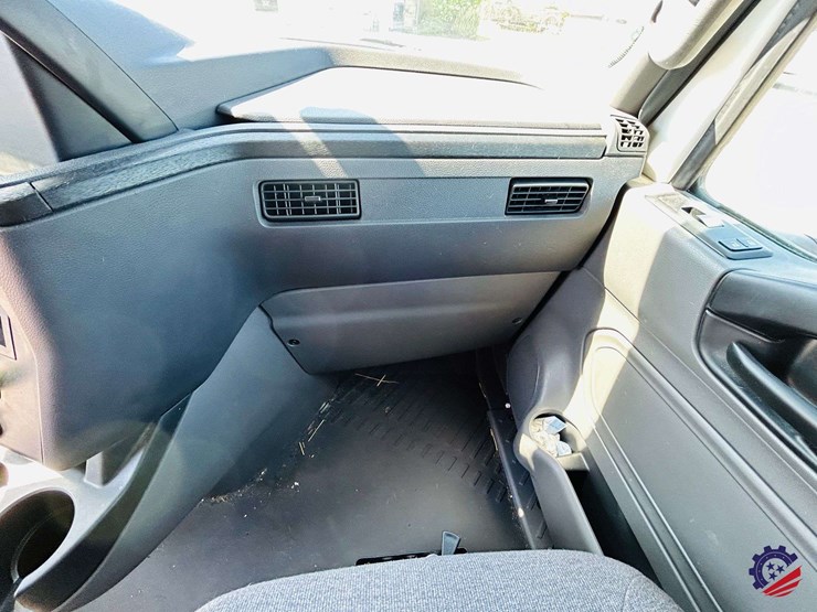 2024-international-lt62f-t/a-truck-tractor-image-104