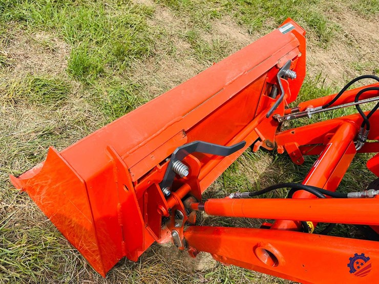 2022-kubota-lx2610hsd-image-11