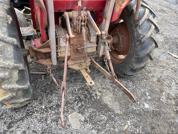 massey-ferguson-1030-image-10