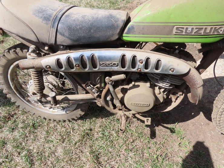 1971-suzuki-ts250-motorcycle-image-11