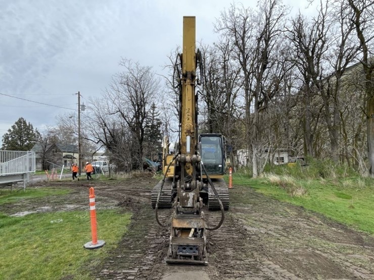 2007-deere-160c-lc-image-8