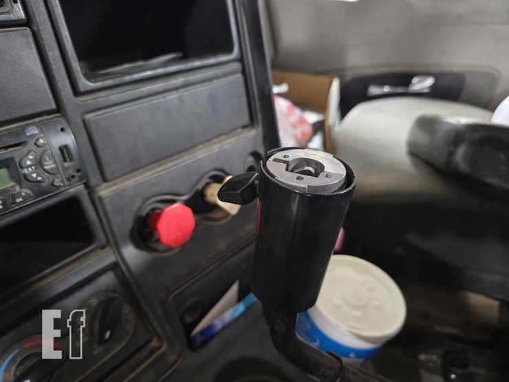 2014-international-prostar-image-15