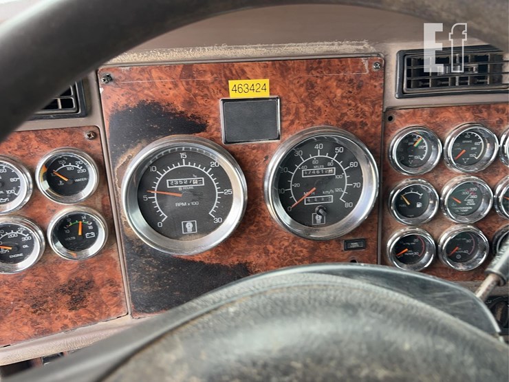 2003-kenworth-t800-image-52