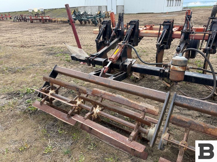 tye-118-820-image-28