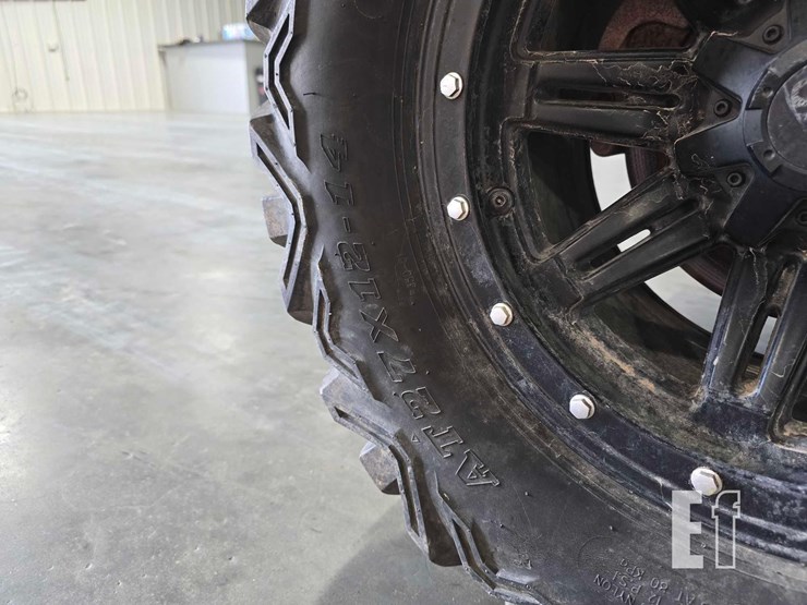 2016-mahindra-mpact-xtv-750c-image-24