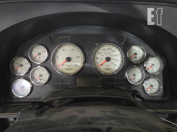 2014-international-prostar-image-12