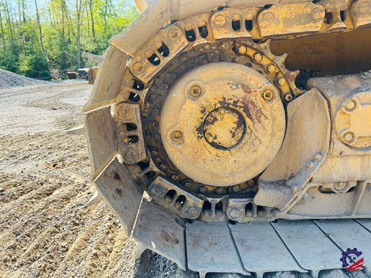 2022-komatsu-d65px-18-image-28