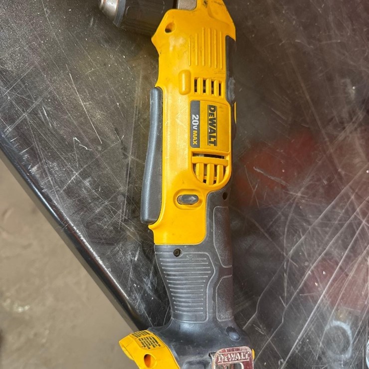 New Slightly Used 20v Cordless Right Angle Drill Model DCD740