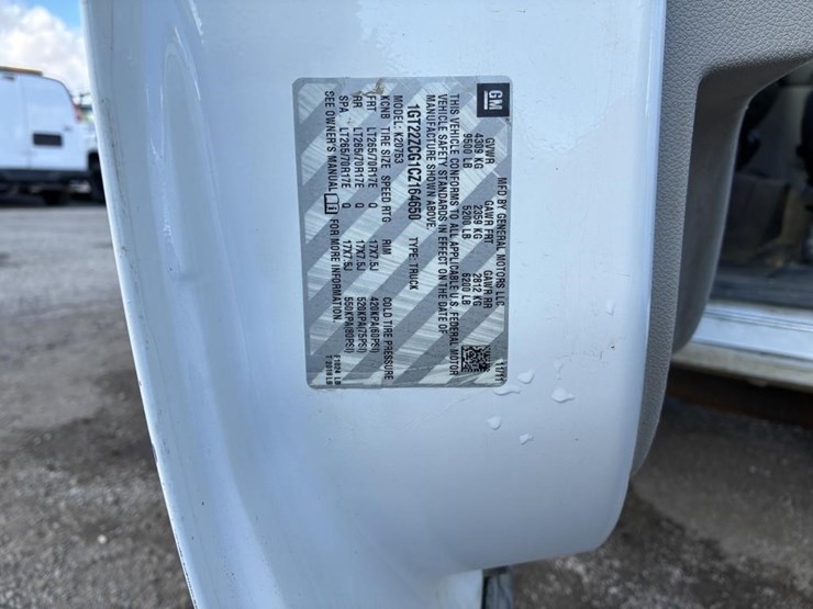 2012-gmc-sierra-2500-image-22