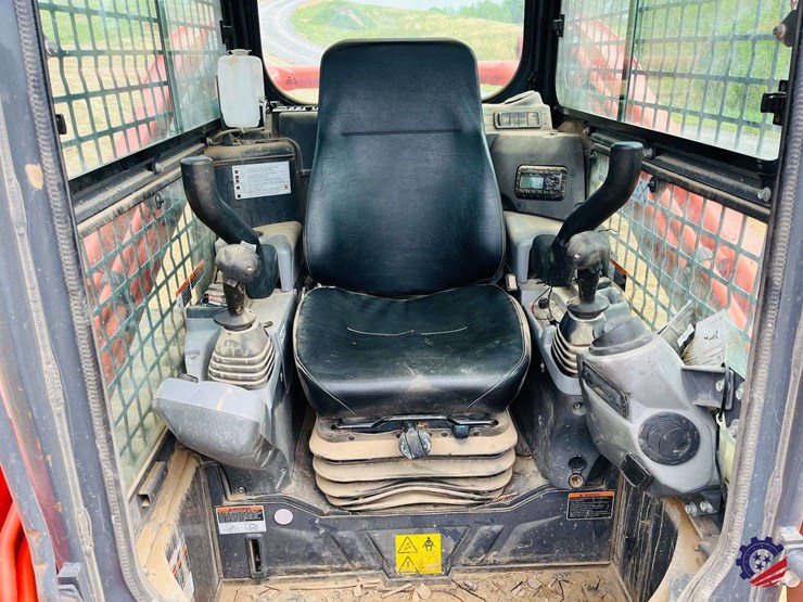 2022-kubota-svl75-2-image-46