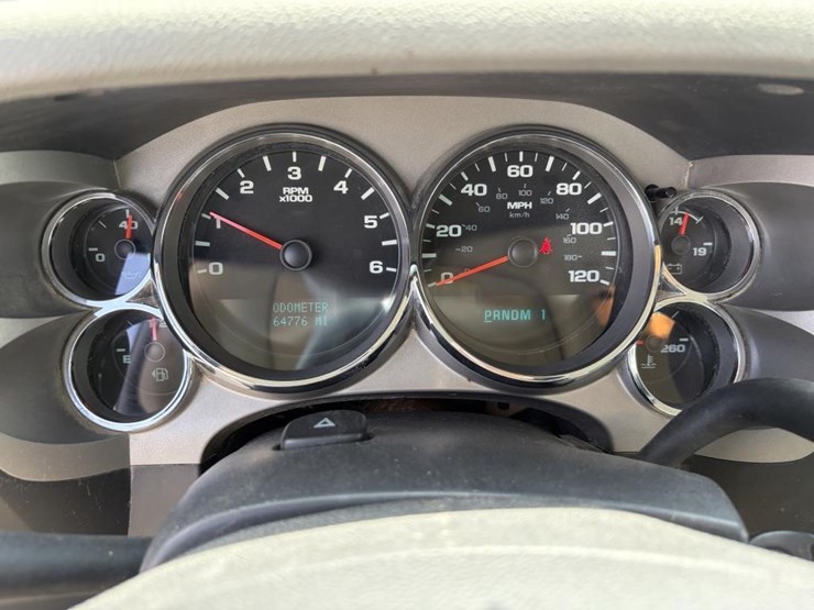 2012-gmc-sierra-3500-image-15