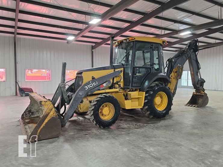 2011-deere-310sj-image-1