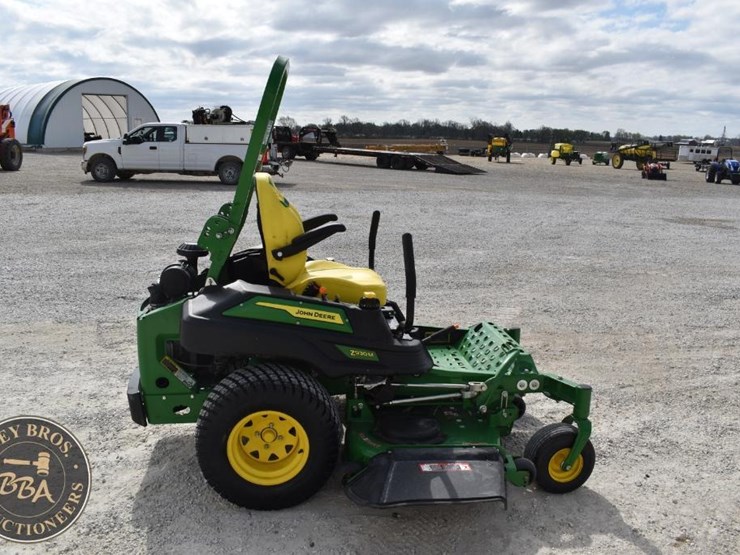 2024-john-deere-z930m-image-6