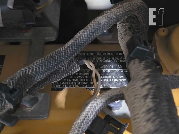 2016-caterpillar-305e2-cr-image-26