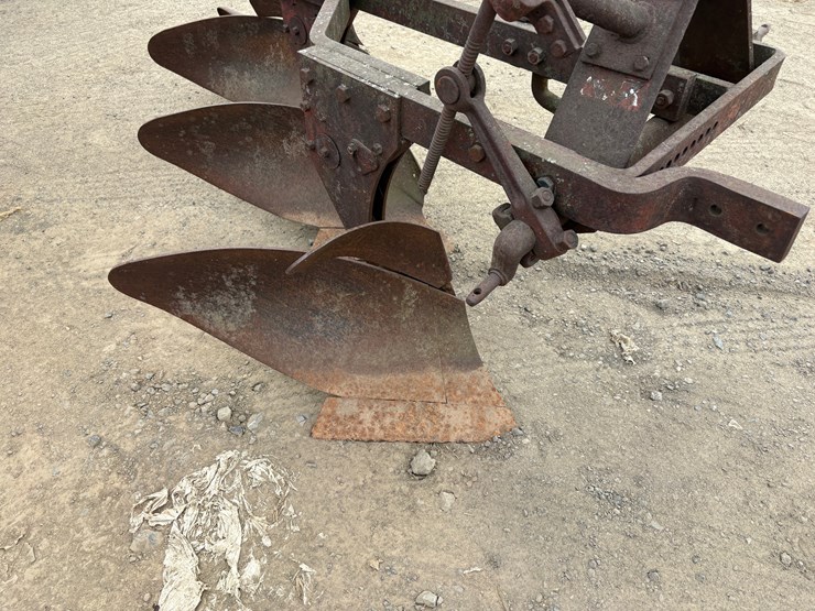 massey-ferguson-3-image-3