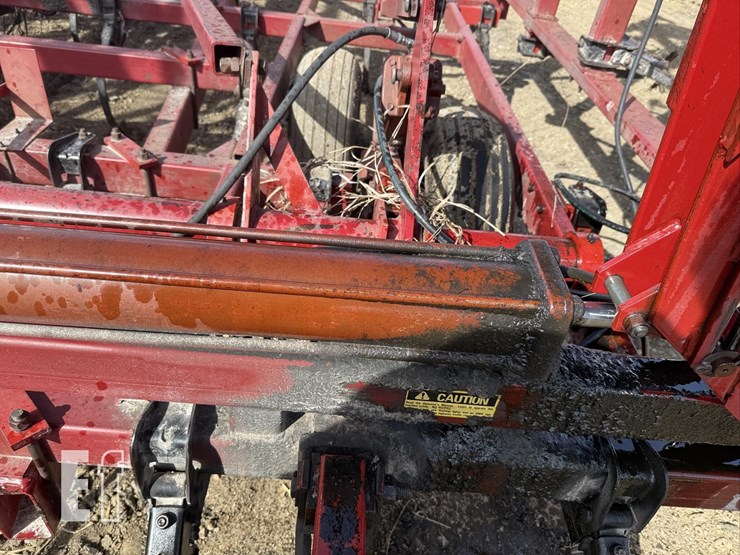 case-ih-4900-image-24
