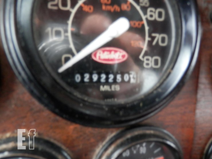 1988-peterbilt-357-image-19