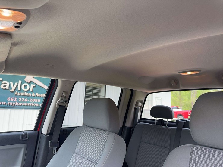 2011-dodge-dakota-image-14