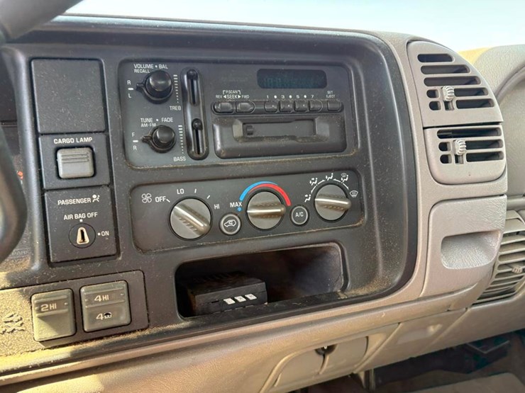 1997-chevrolet-1500-image-17