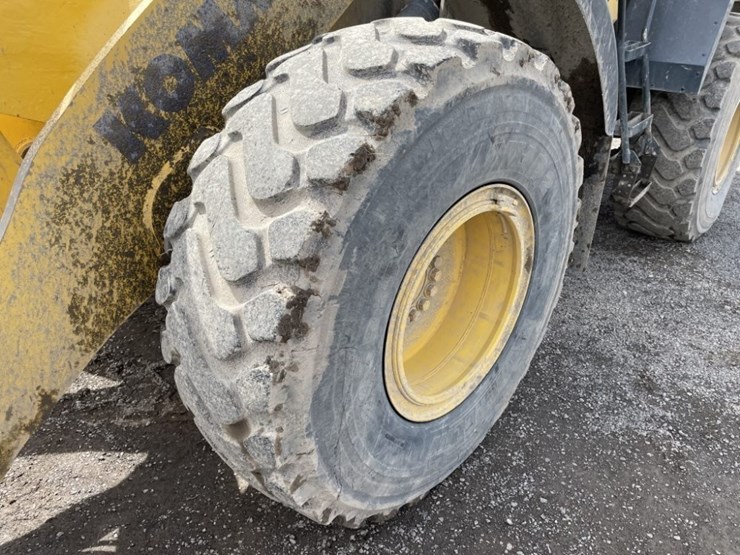 2019-komatsu-wa320-8-image-9