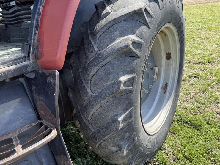 case-ih-mx120-image-15