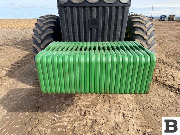 2014-john-deere-8295r-image-10