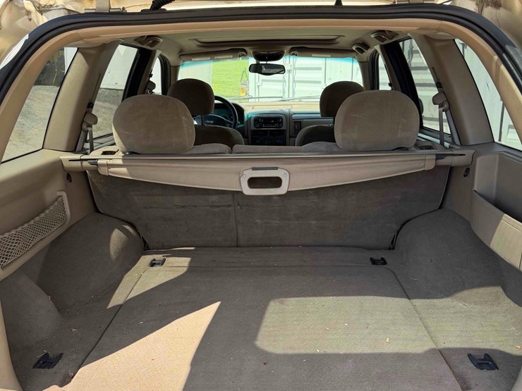 2001-jeep-grand-cherokee-laredo-image-14