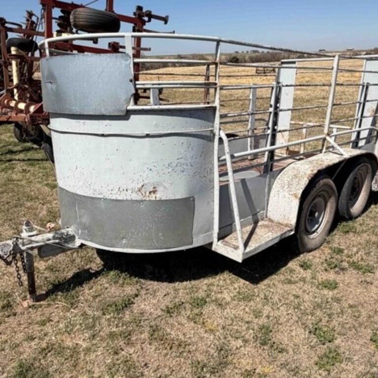 Bumper Pull Livestock Trailer
