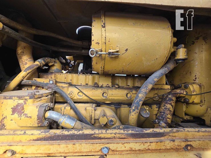 1982-caterpillar-d6d-image-24