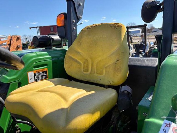 john-deere-5045e-image-33
