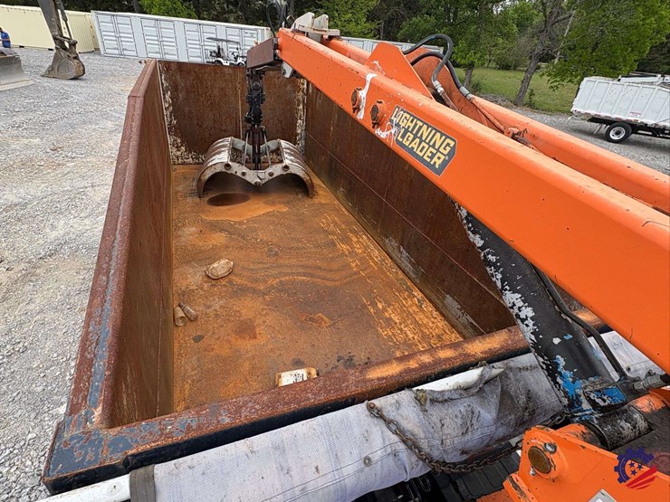 2019-western-star-4700-image-54