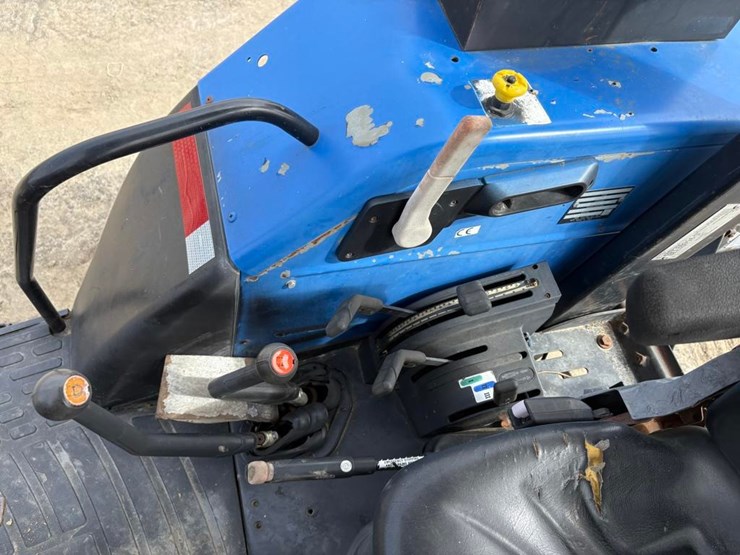 new-holland-tl90-image-19