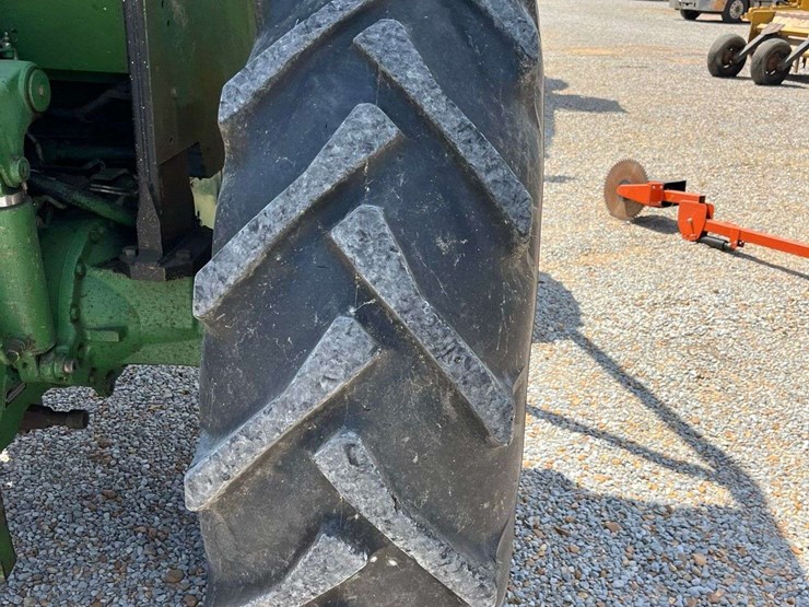 john-deere-6400-image-9