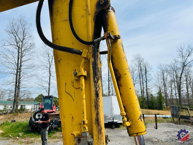 2008-komatsu-pc78mr-6-image-23