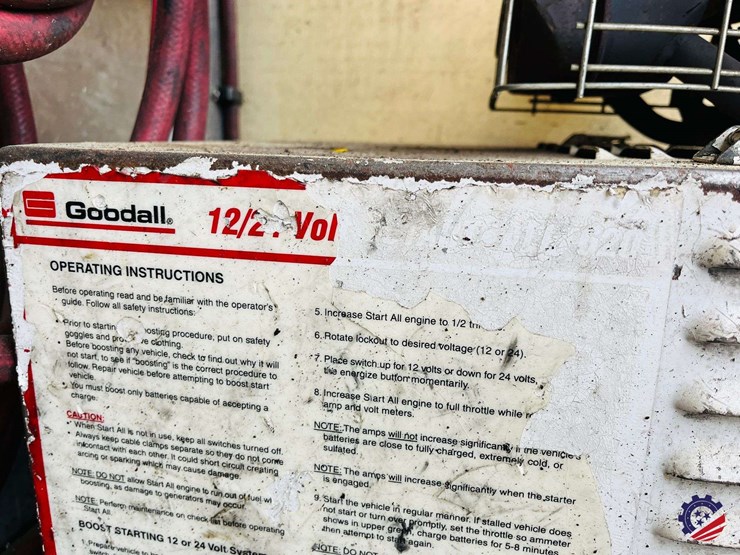 2009-gmc-savana-s/a-enclosed-roadside-service-truck-image-59