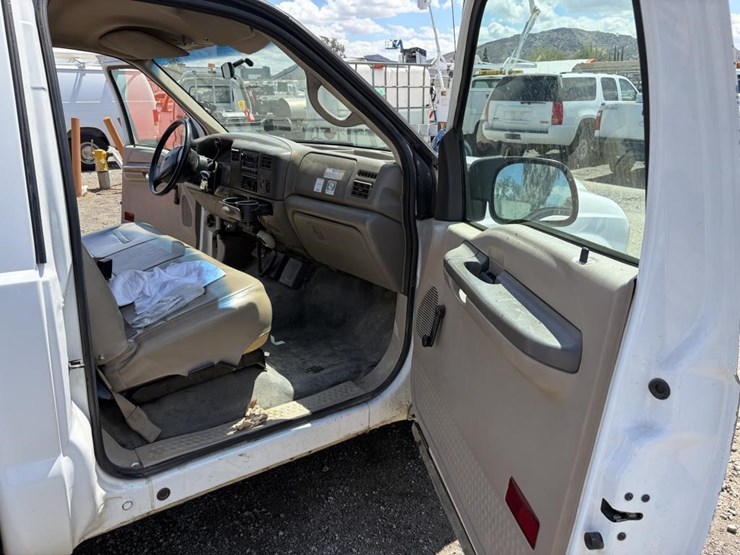 2001-ford-f250-image-15