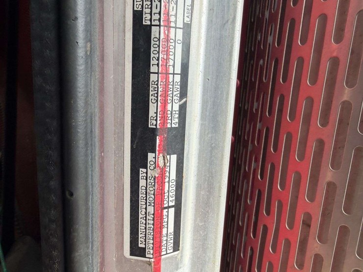 1995-peterbilt-378-image-53