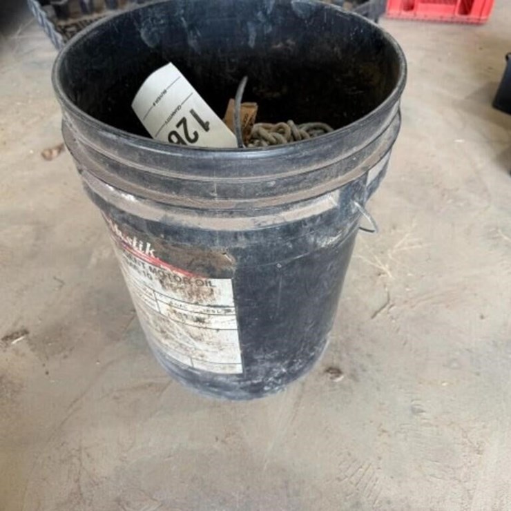 200' of Small Chain, No hooks