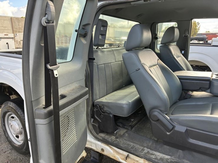 2011-ford-f250-image-10