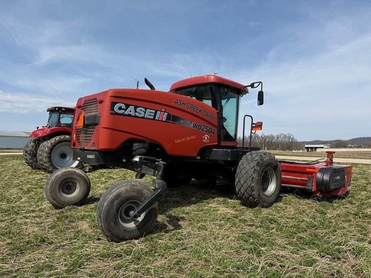 2015-case-ih-wd2504-image-9