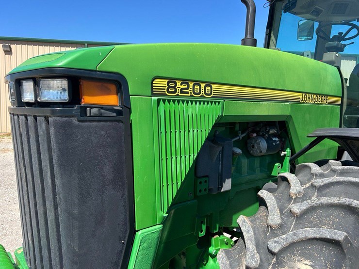 1996-john-deere-8200-image-5