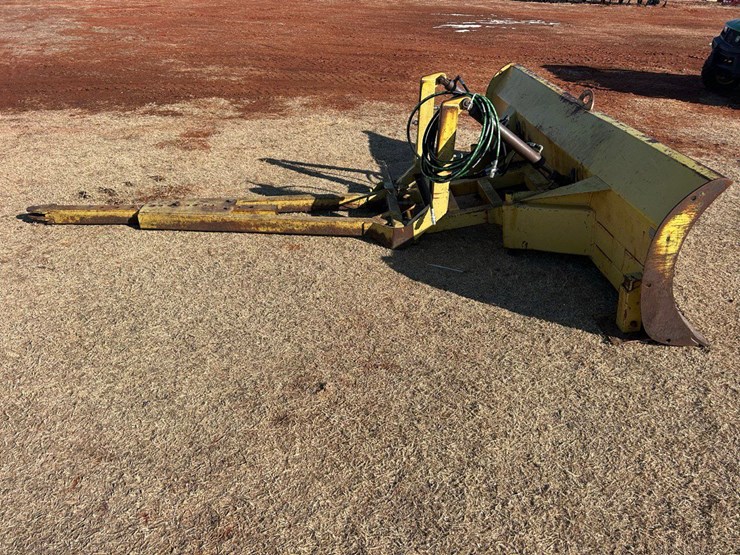 degelman-10std-image-4