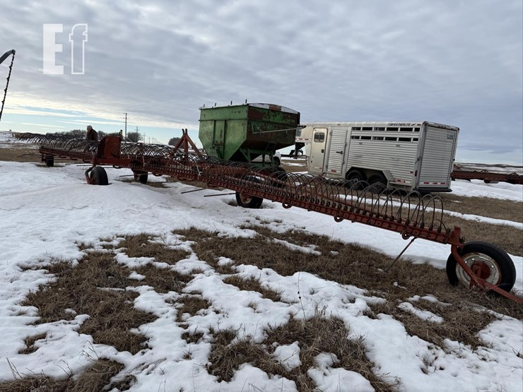 rowse-42ft.-dump-rake-268-image-2